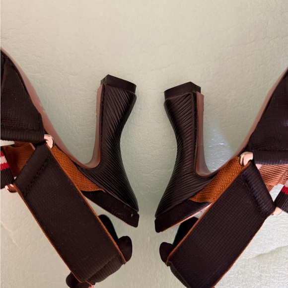 Fendi Black and Brown Patterned Heels - Picture 8 of 11